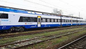 Fot. 2 Flirt. Umowa ze Stadlerem nie zawiera opcji dokupienia, mimo że ten pociąg jest mniej awaryjny od Darta